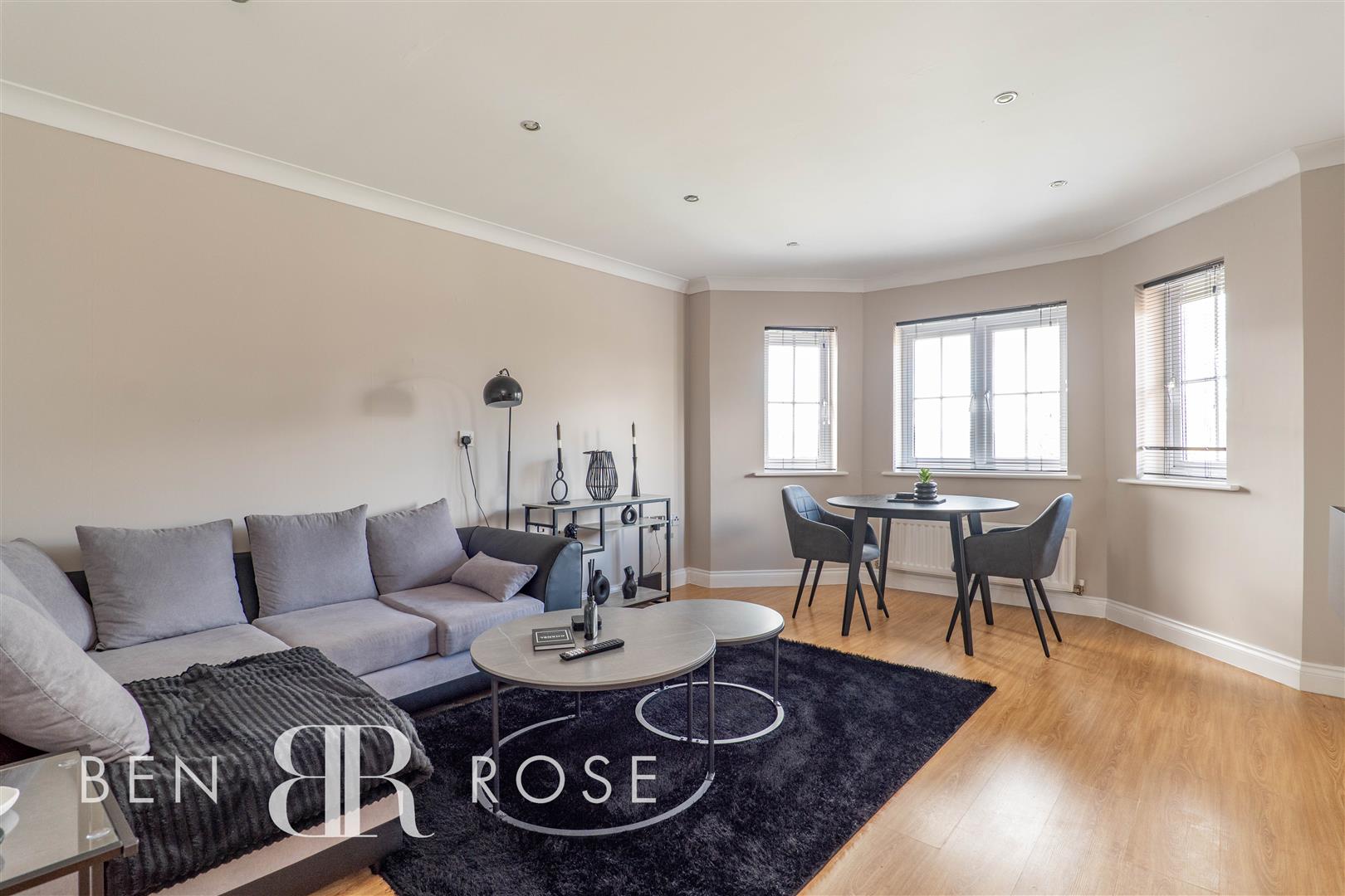 2 bed property in Baxendale Grove, Preston